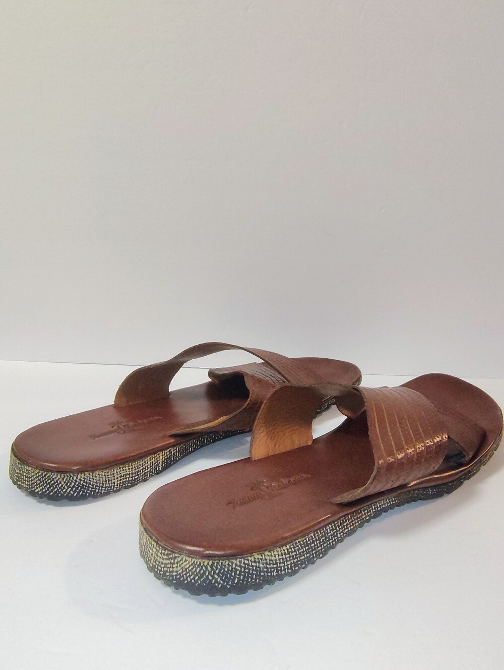 Tommy Bahama Brown Leather Cross-Strap Men's Slide Comfort Summer Sandals 13 - Picture 5 of 9